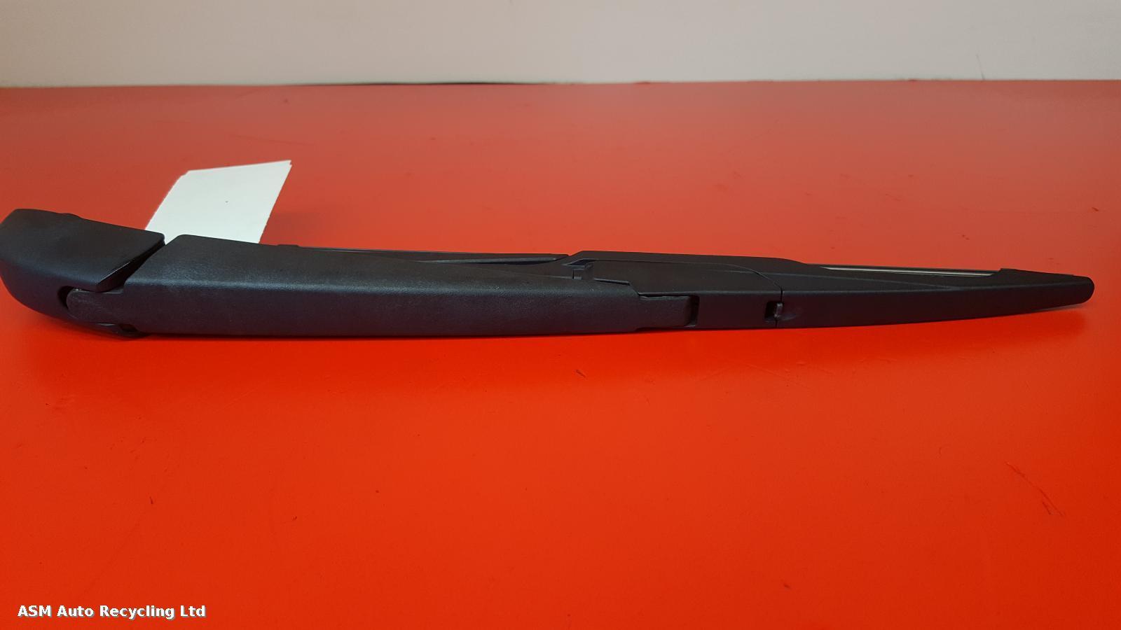 View Auto part Wiper Arm Citroen C1 2015