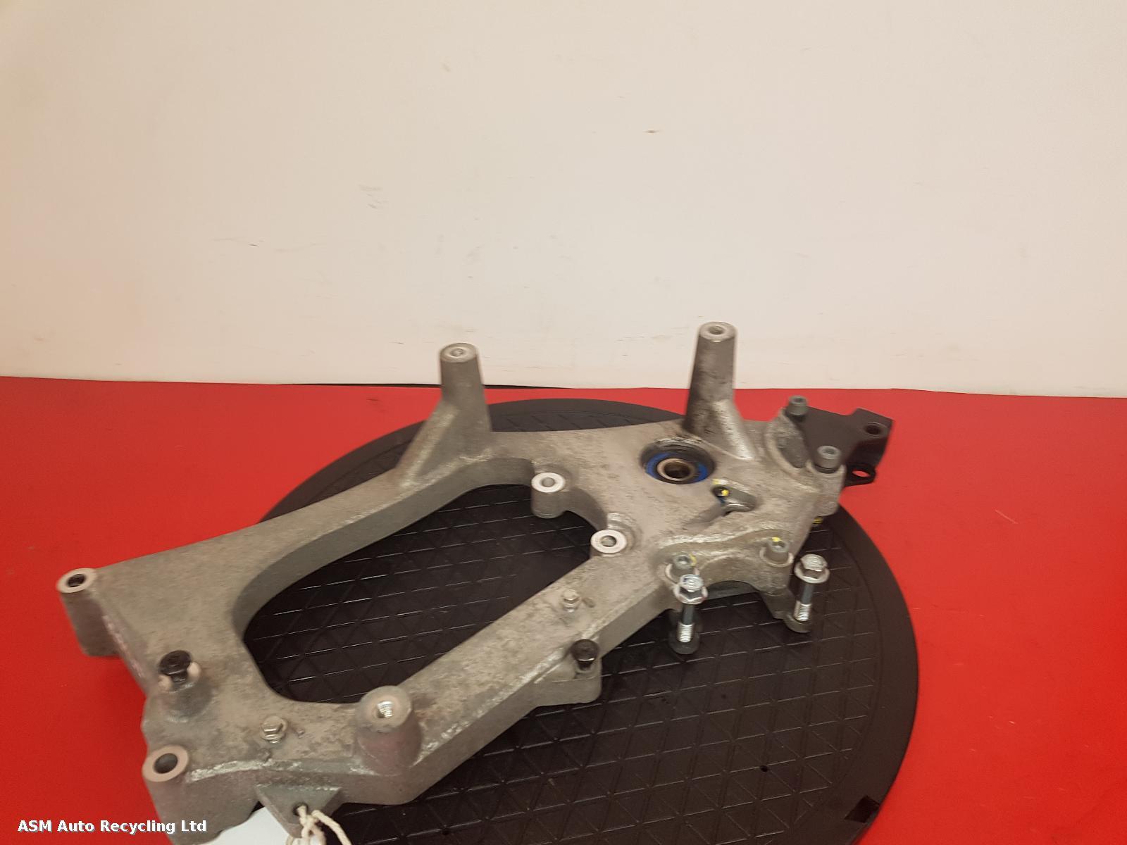 View Auto part Swing Arm Piaggio Mp3 350 Lt Sport 2019