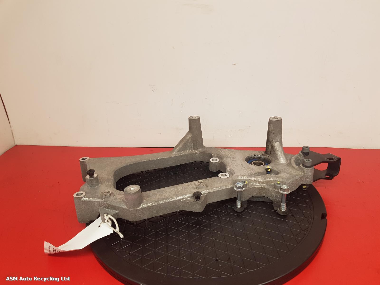 View Auto part Swing Arm Piaggio Mp3 350 Lt Sport 2019