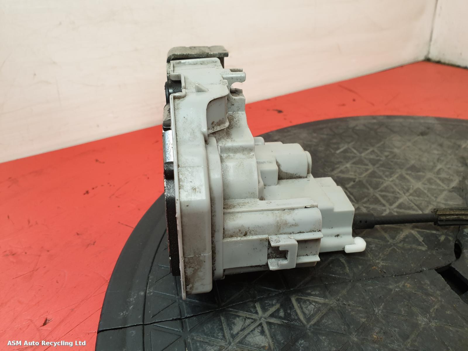 View Auto part Door Lock Assembly Chrysler Ypsilon 2012