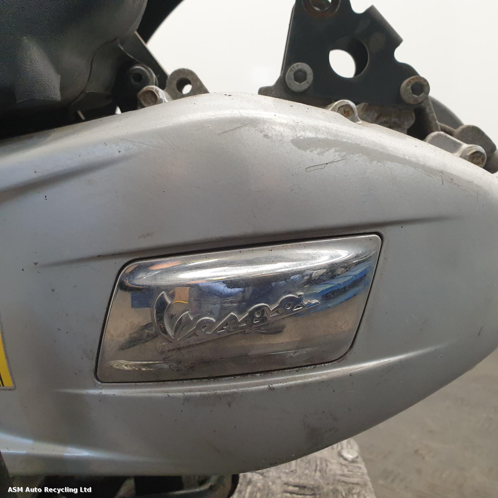 View Auto part Engine Piaggio Vespa 2017