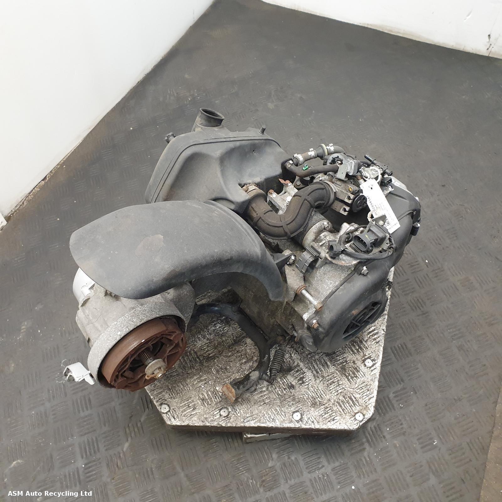 View Auto part Engine Piaggio Vespa 2017