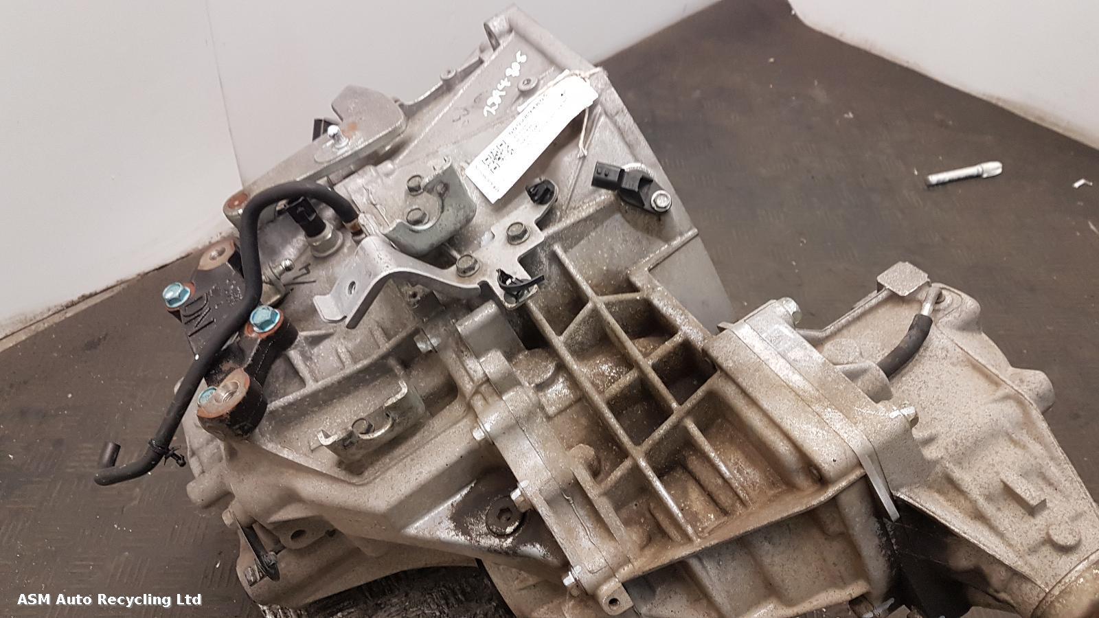 View Auto part Gearbox Nissan Qashqai 2012