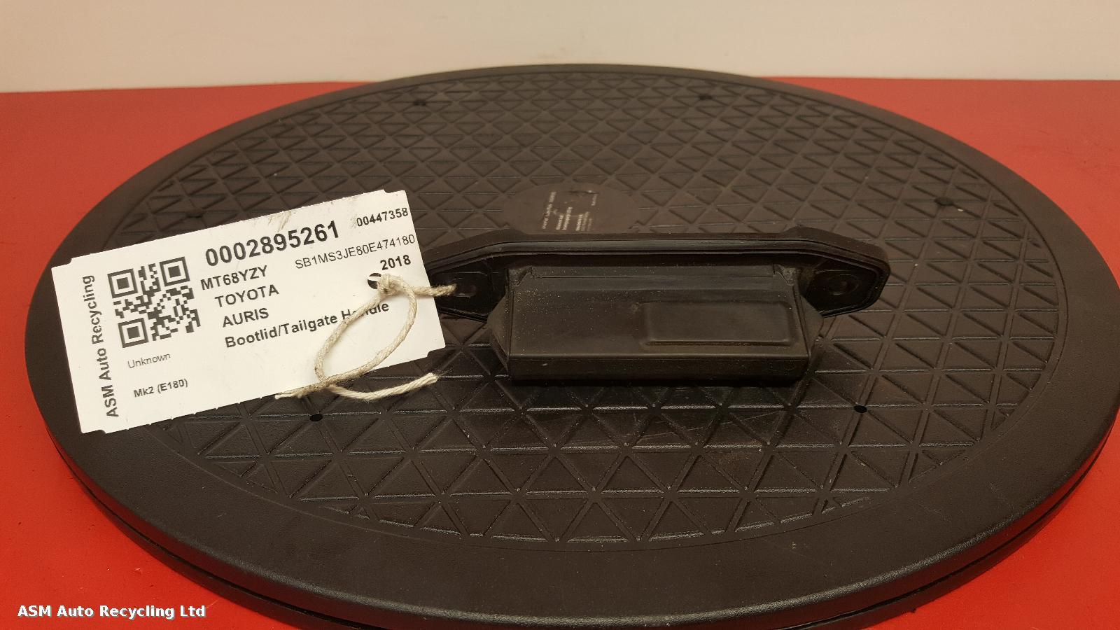 View Auto part Tailgate Handle Toyota Auris 2018