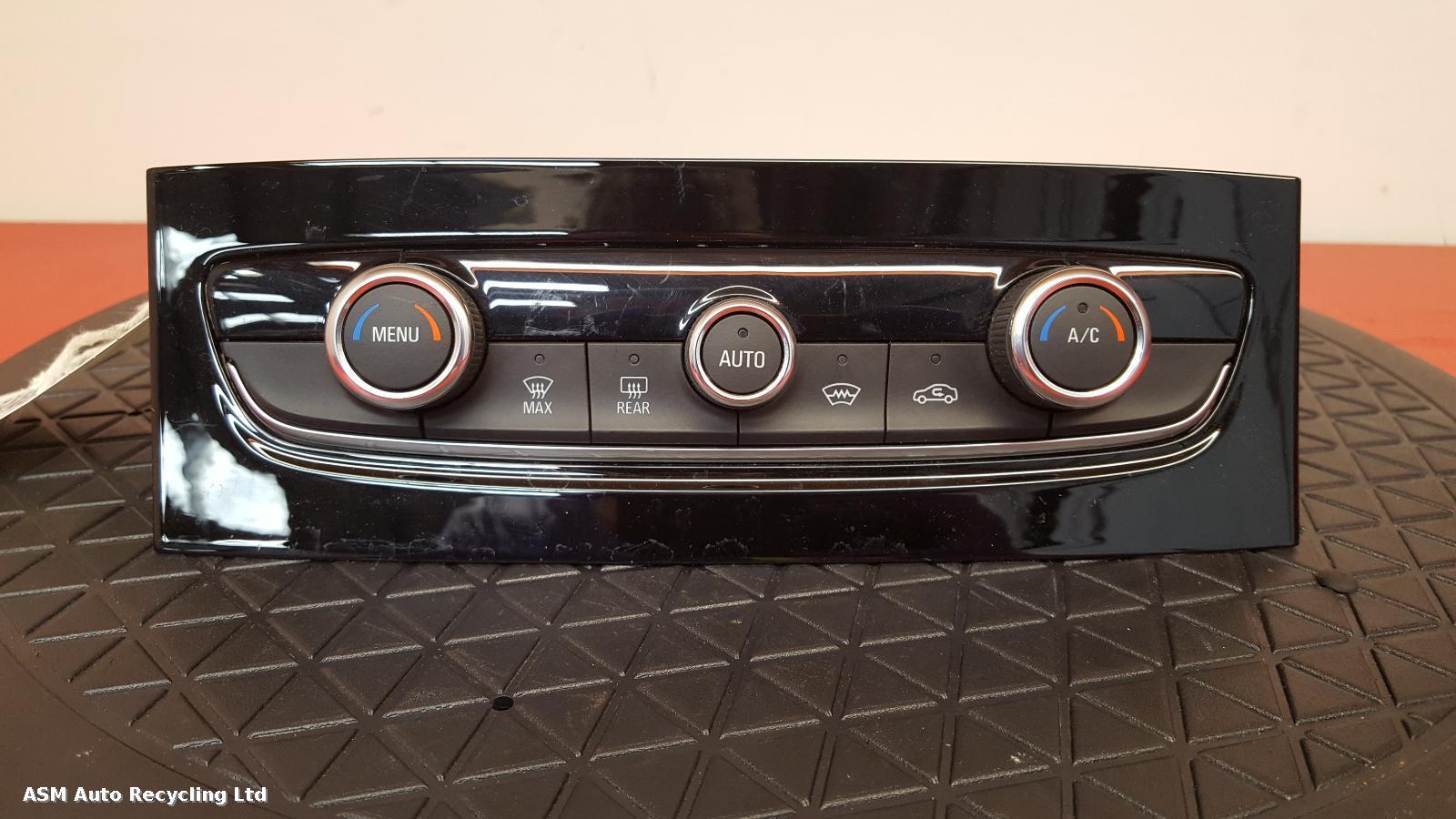 View Auto part Heater/AC Controller Vauxhall Grandland X 2020