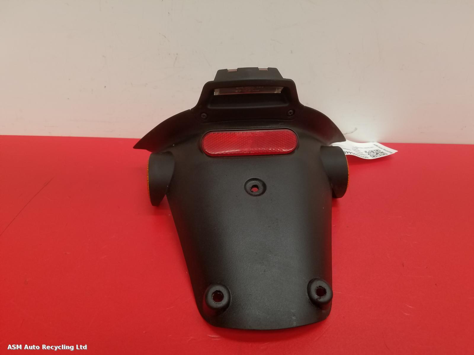 View Auto part Rear Mudguard Piaggio Vespa 2016