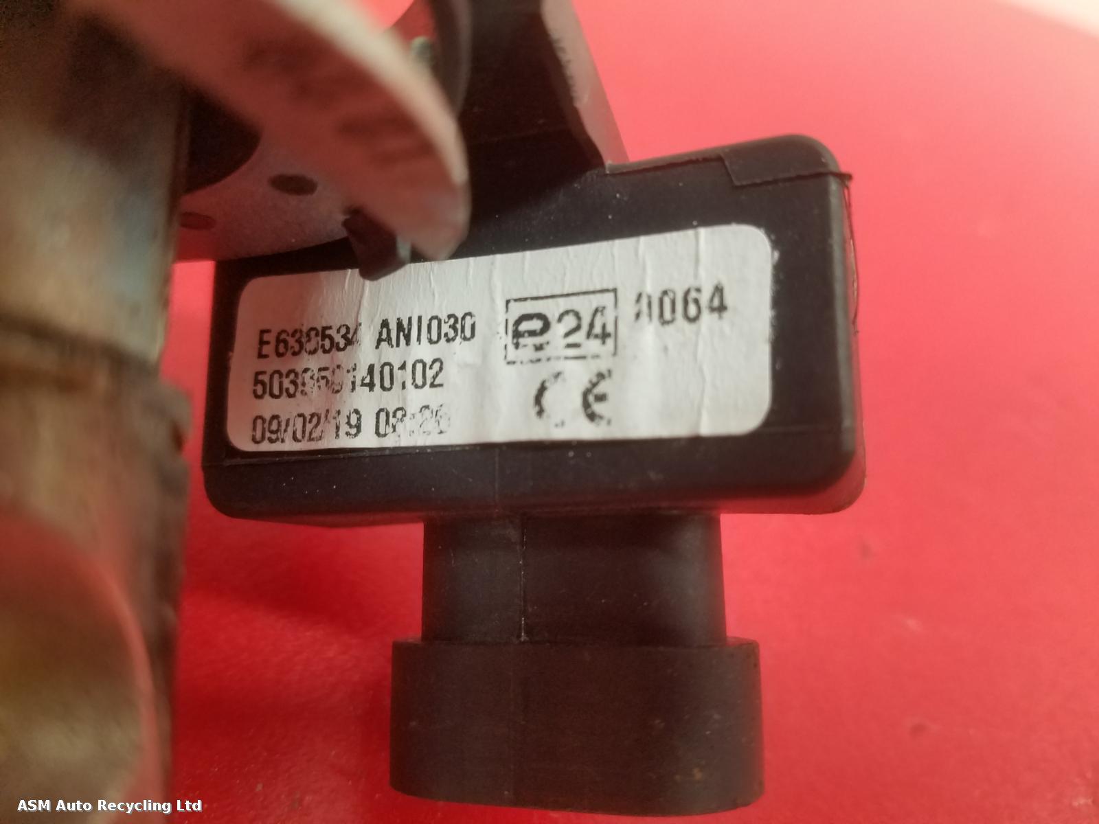View Auto part Ignition W/Key Piaggio Vespa 2019