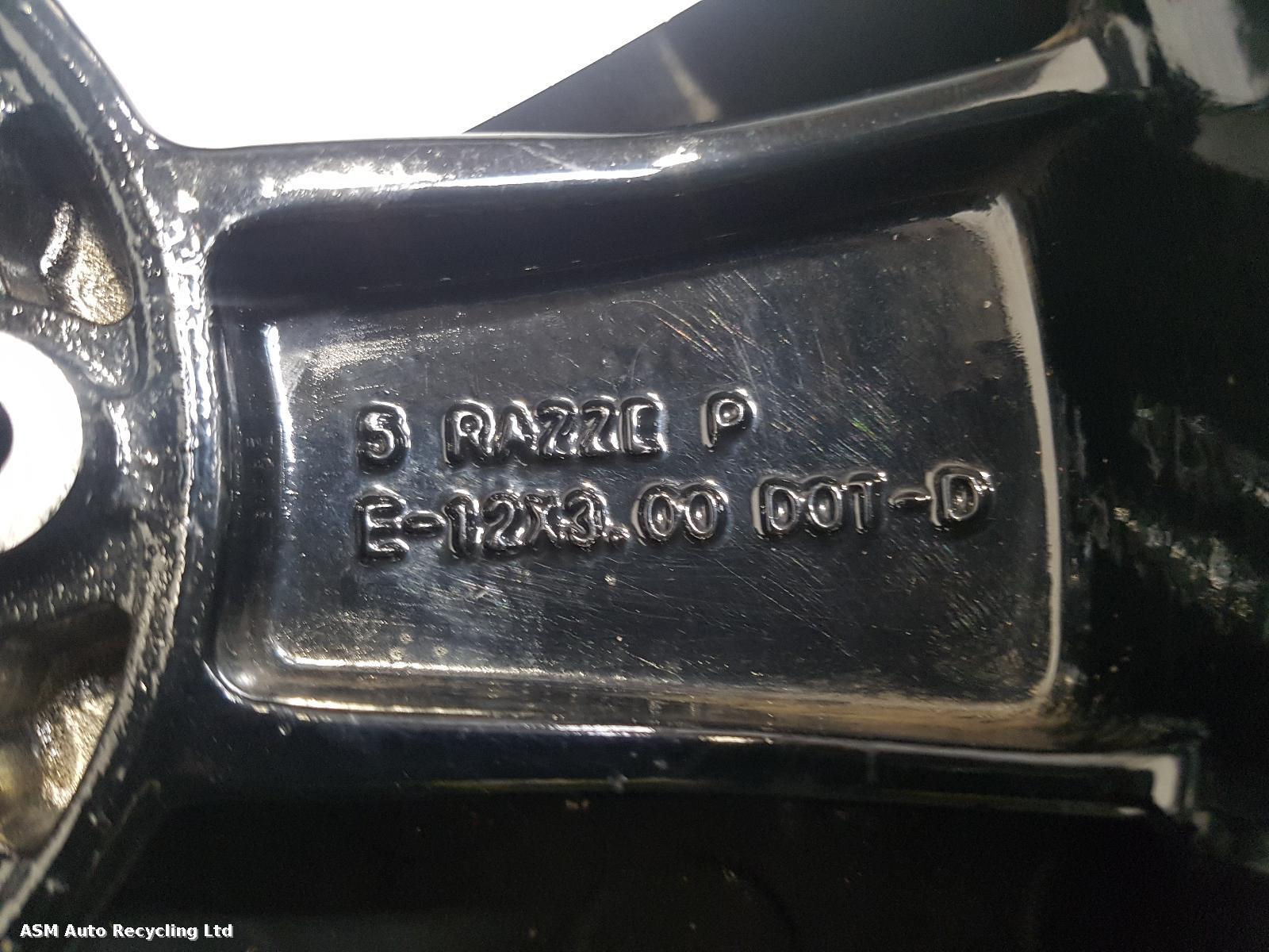 View Auto part Wheel Piaggio Vespa 2019