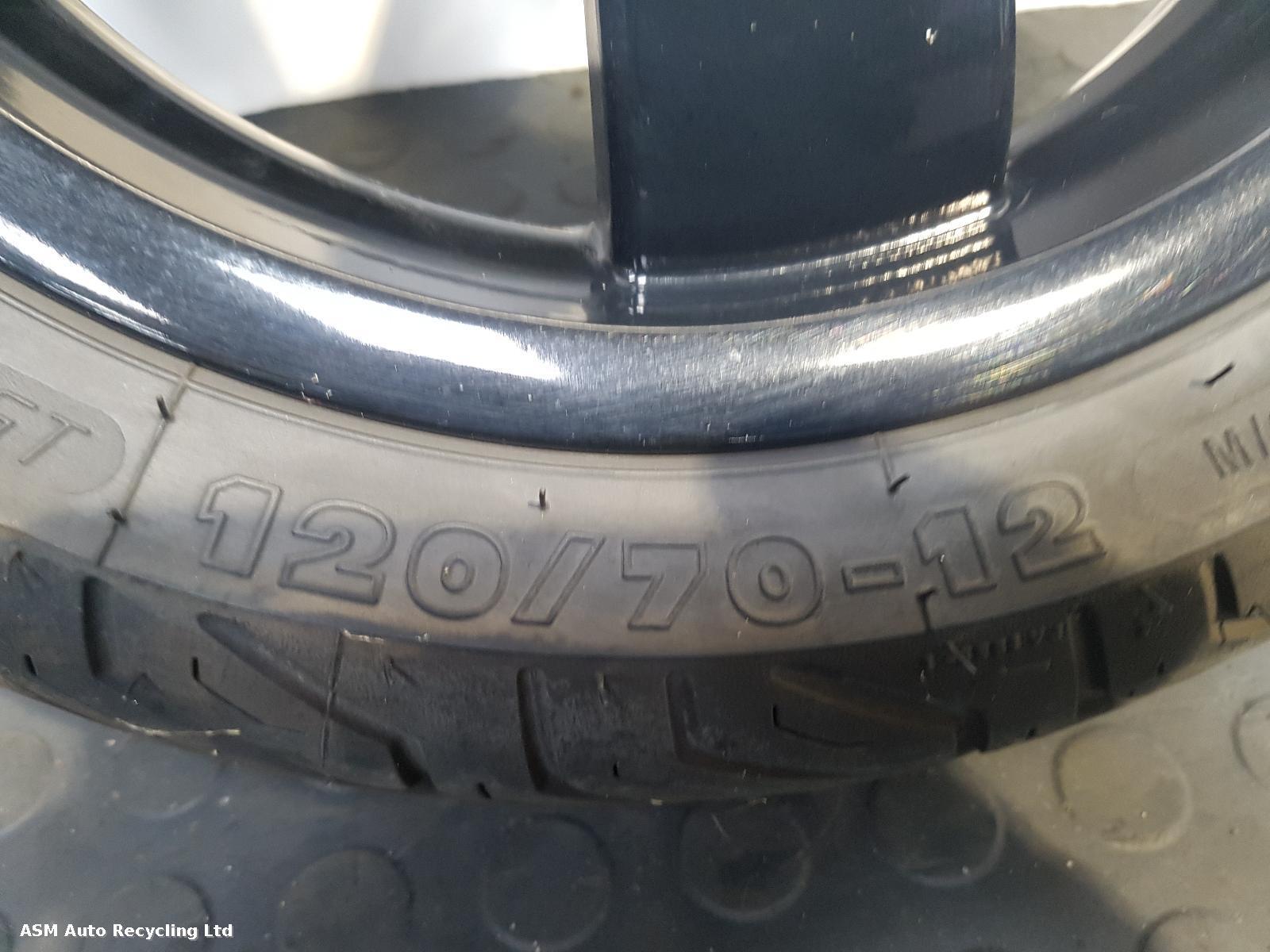 View Auto part Wheel Piaggio Vespa 2019