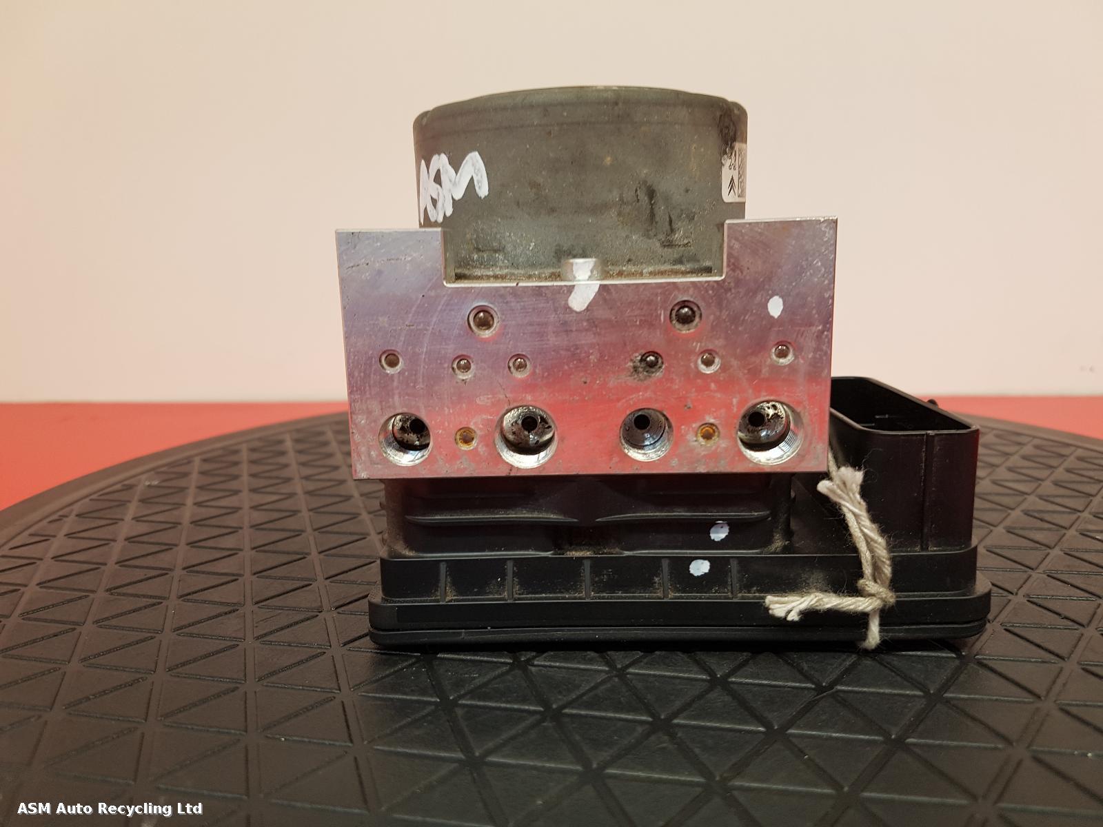 View Auto part ABS Pump/Modulator Citroen C4 Cactus 2015