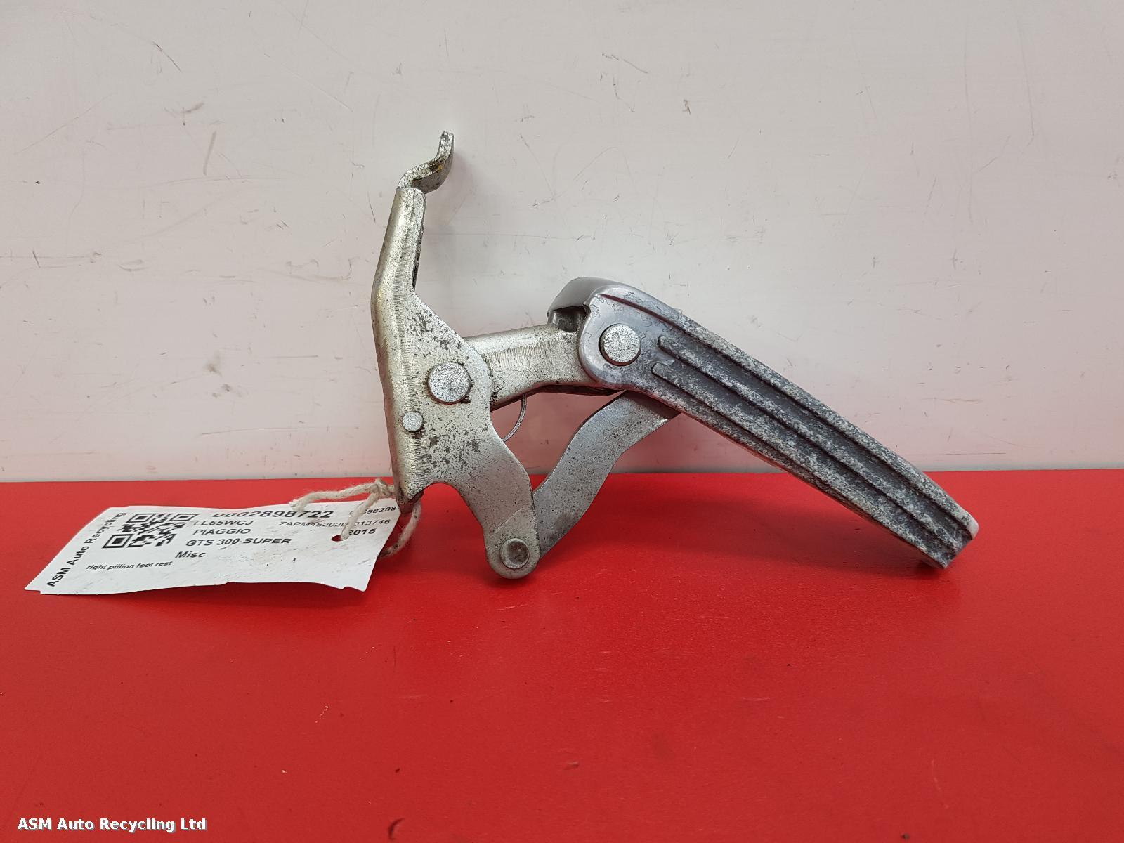 View Auto part Misc Piaggio Gts 300 Super 2015