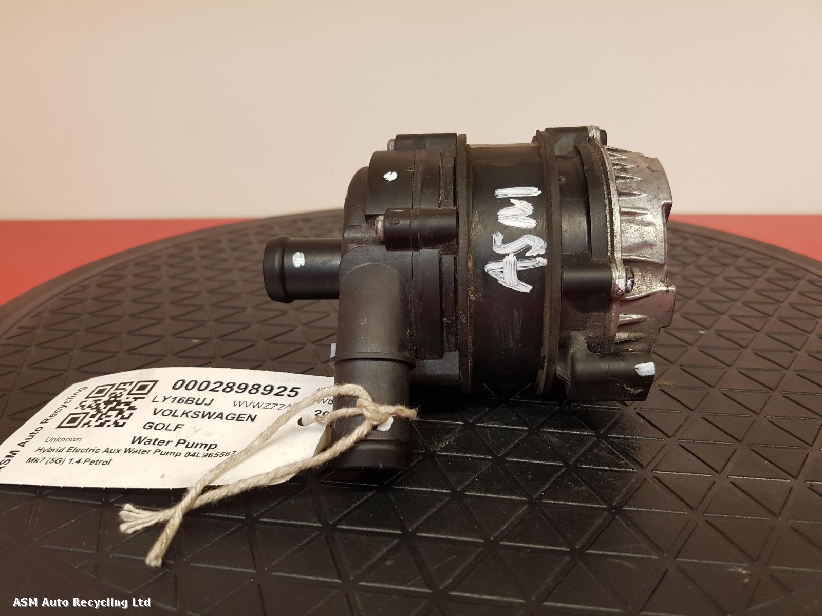 View Auto part Water Pump Volkswagen Golf 2016