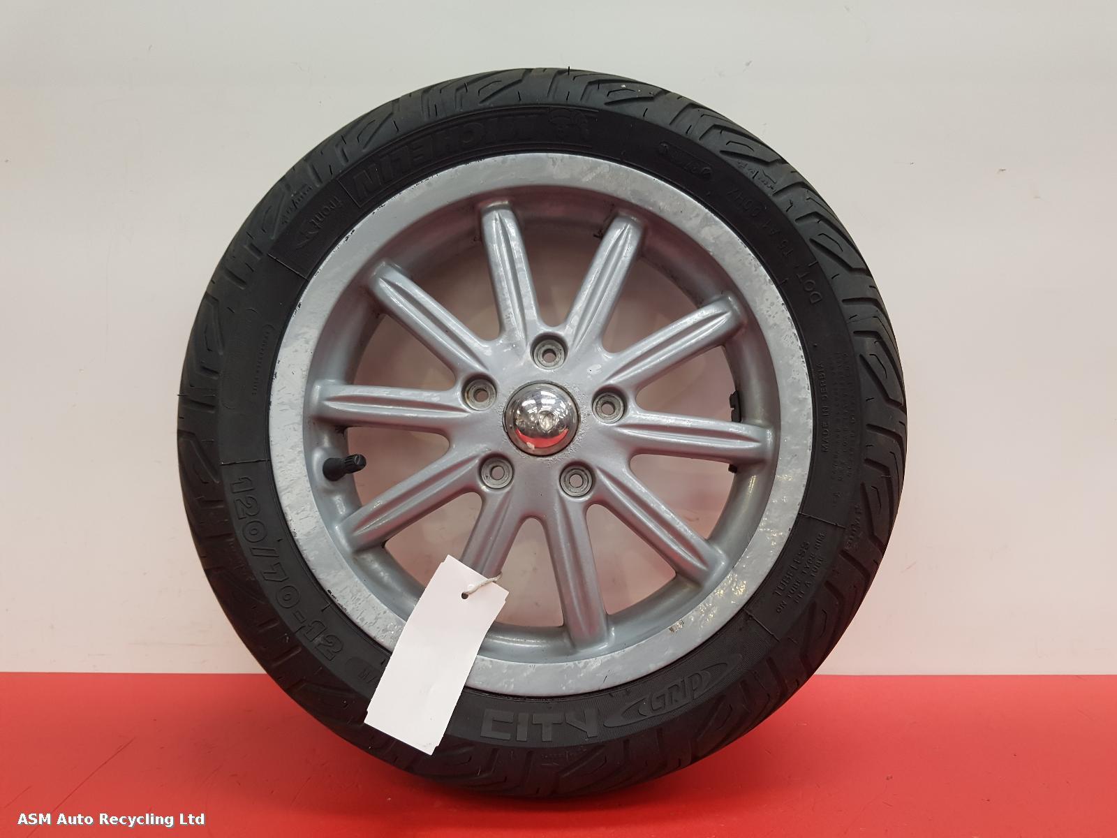 View Auto part Misc Piaggio Mp3 125 Rl 2010