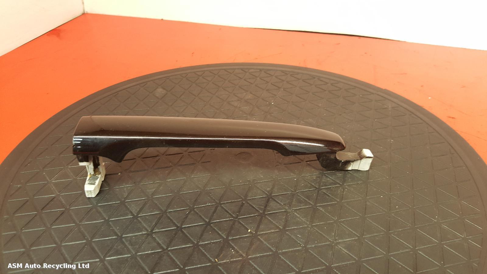 View Auto part Door Handle Mitsubishi Outlander 2016