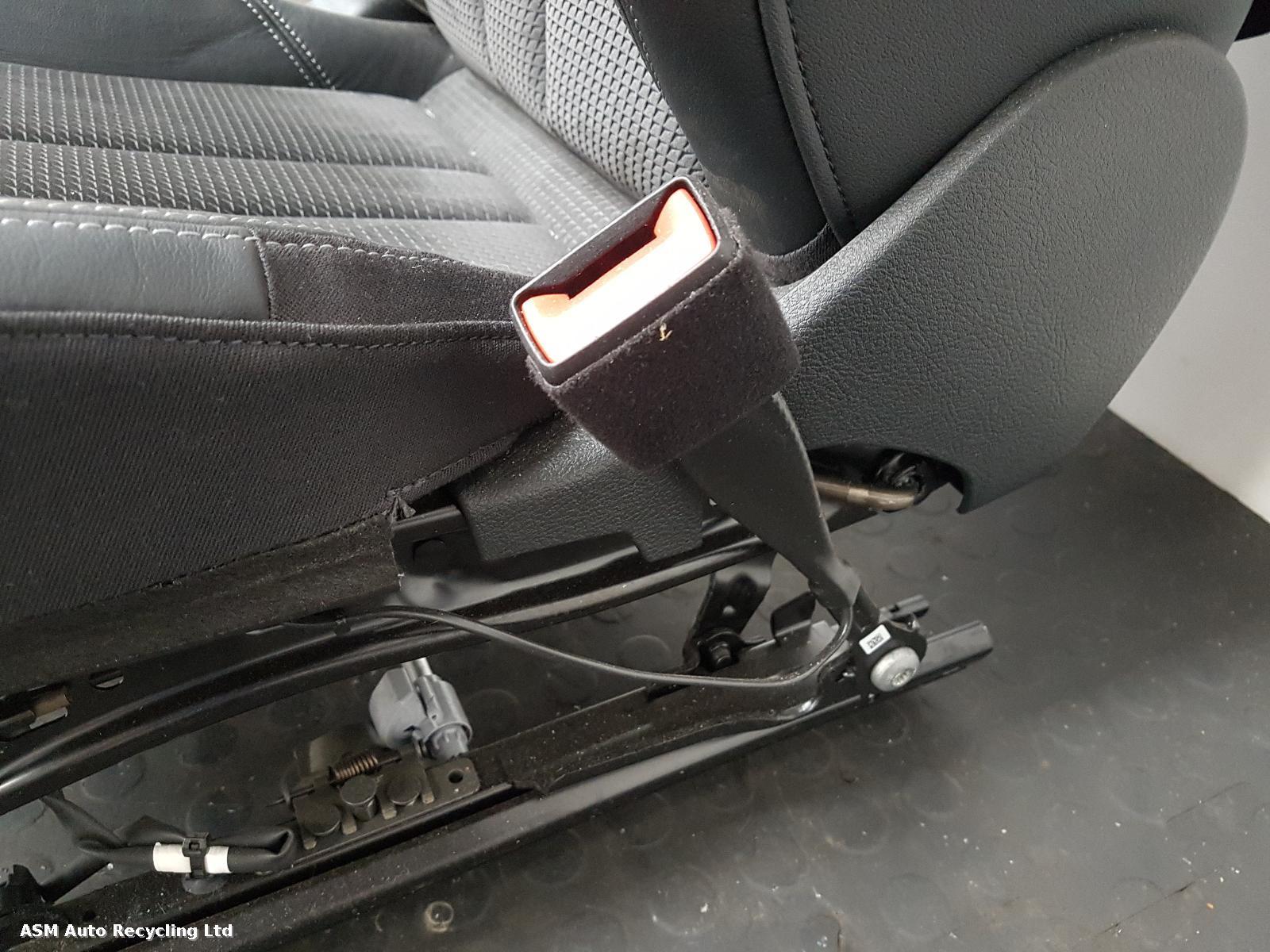 View Auto part Complete Interior Audi A4 2020