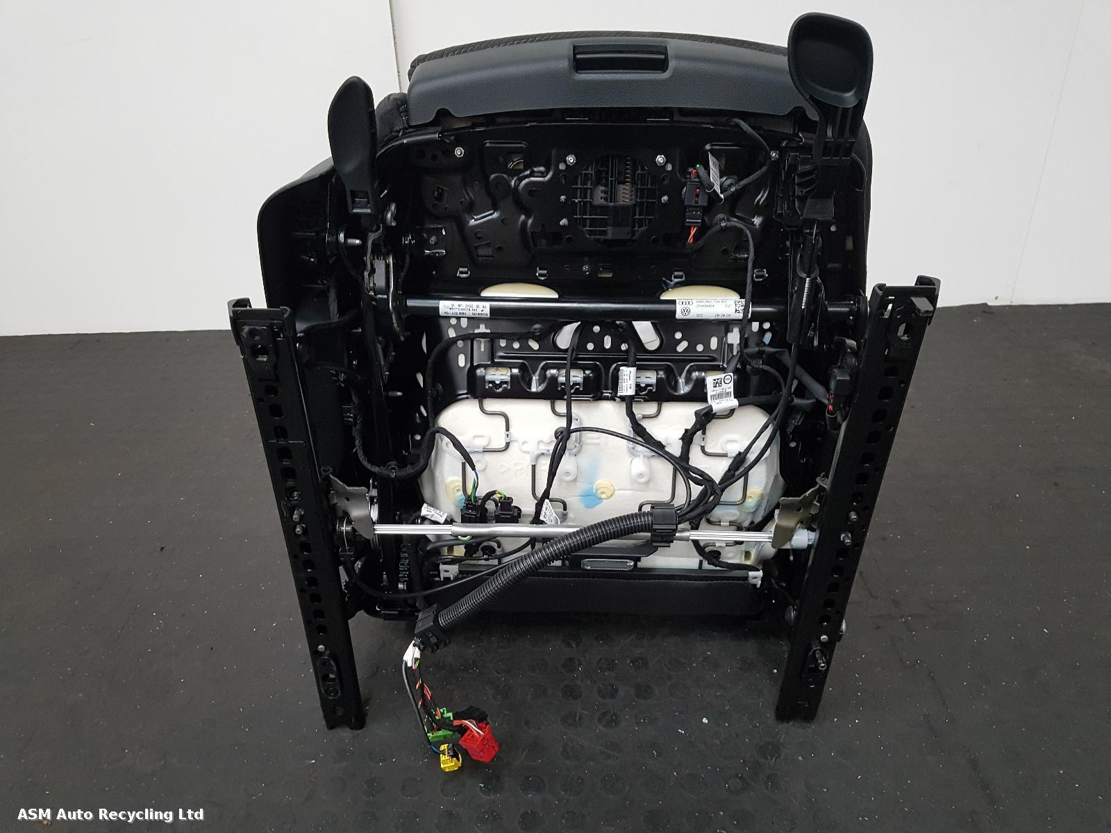 View Auto part Complete Interior Audi A4 2020