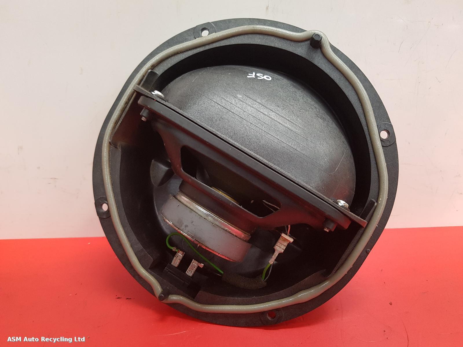 View Auto part Loud Speakers Audi A4 2020