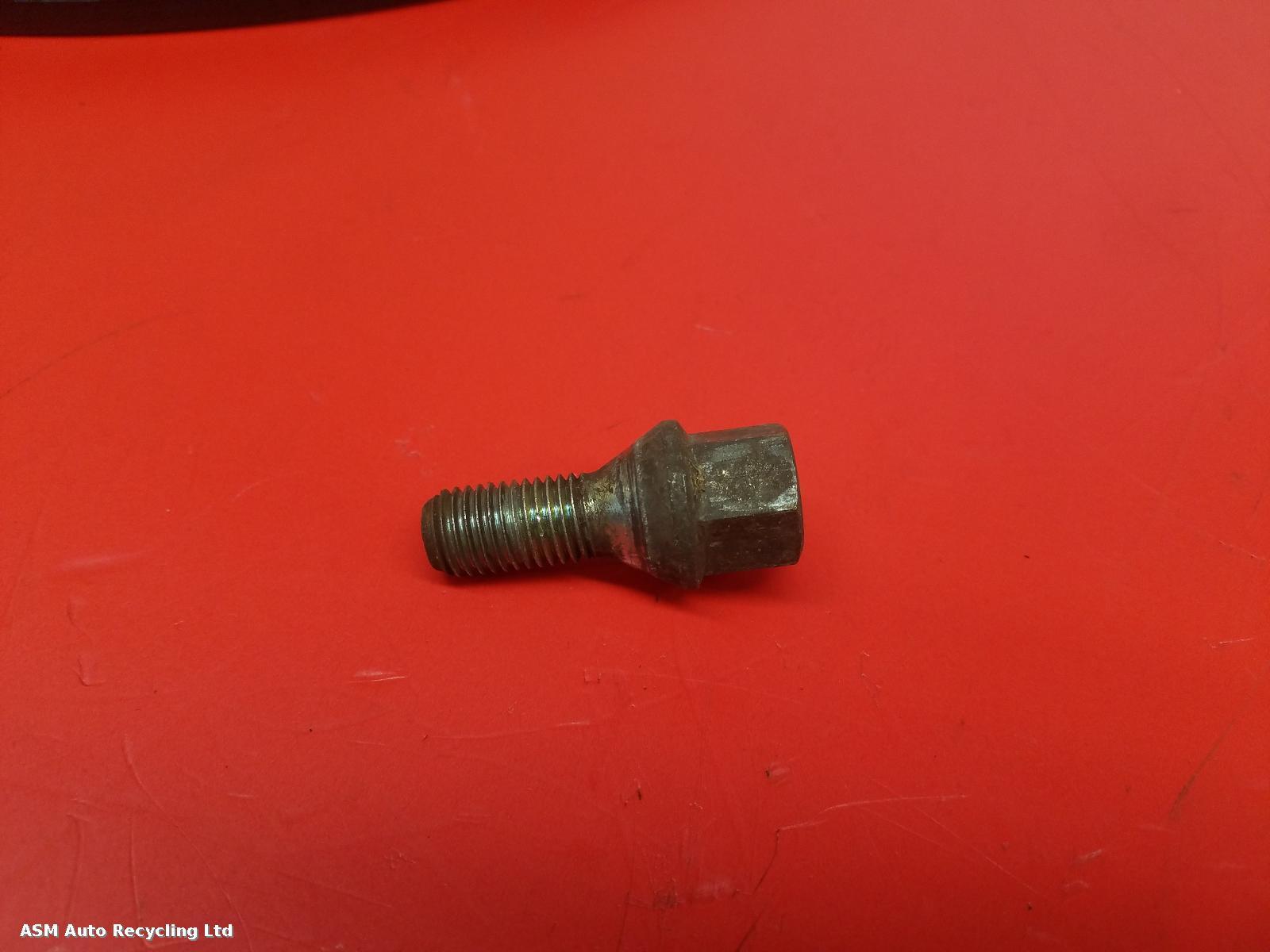View Auto part Misc Suzuki Splash 2014
