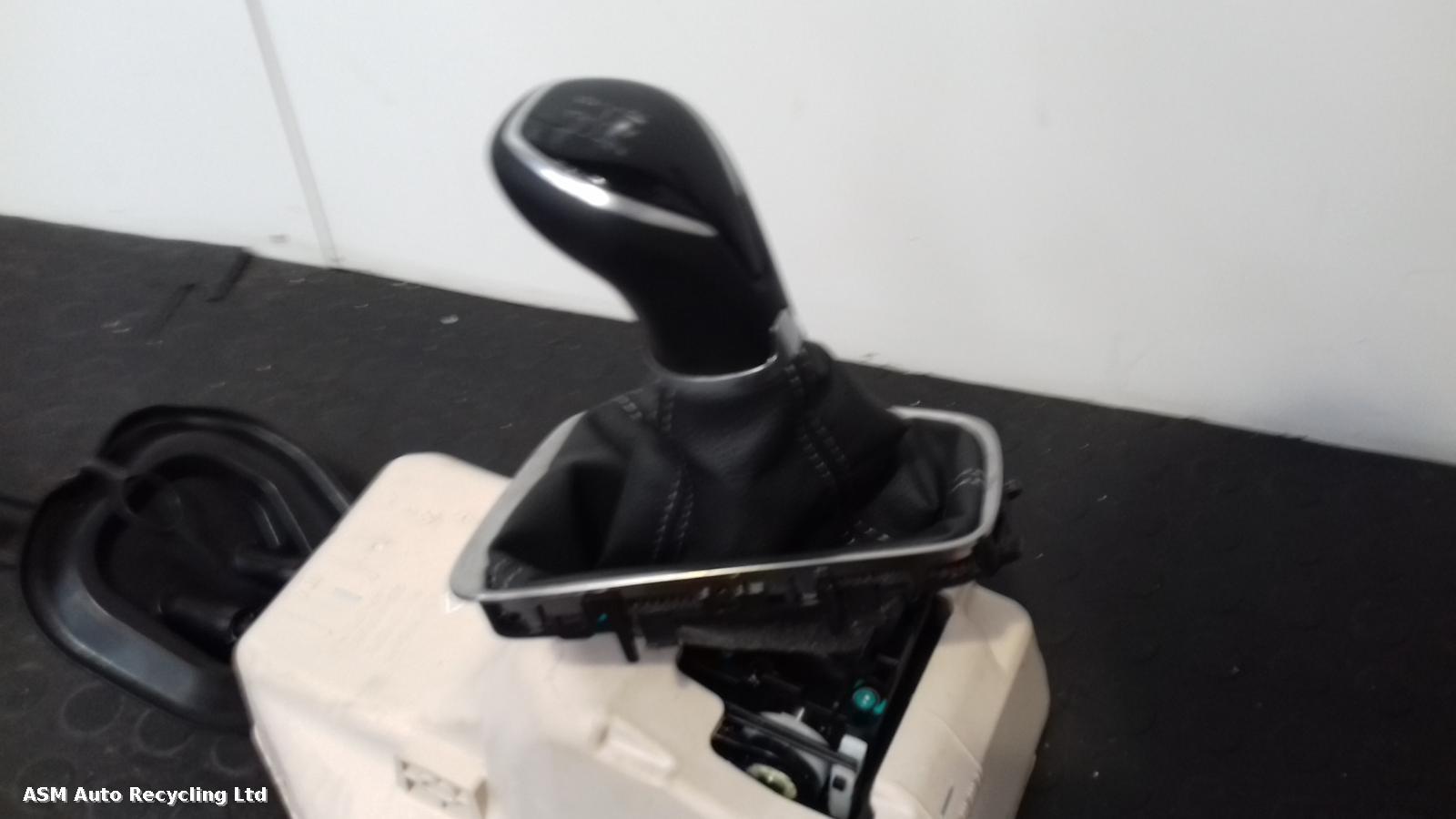View Auto part Gear Stick/Shifter Vauxhall Corsa 2021