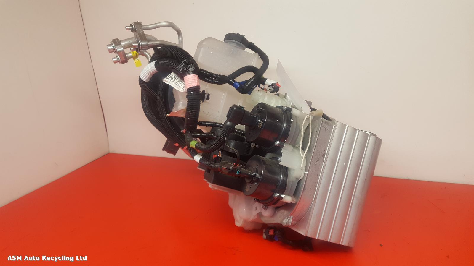 View Auto part Misc Tesla Model 3 2021