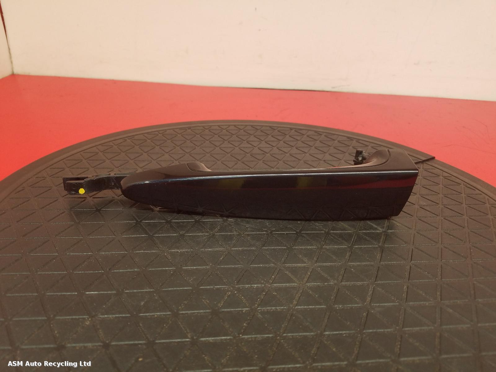 View Auto part Door Handle Bmw 4 Series Gran Coupe 2015