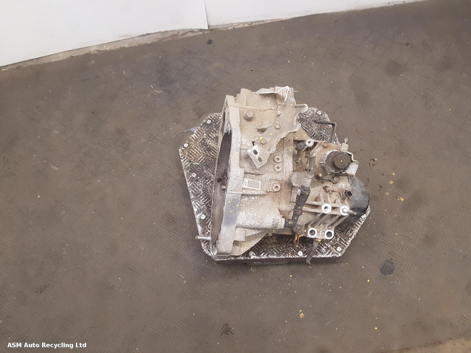 View Auto part Gearbox Suzuki Sx4 2013