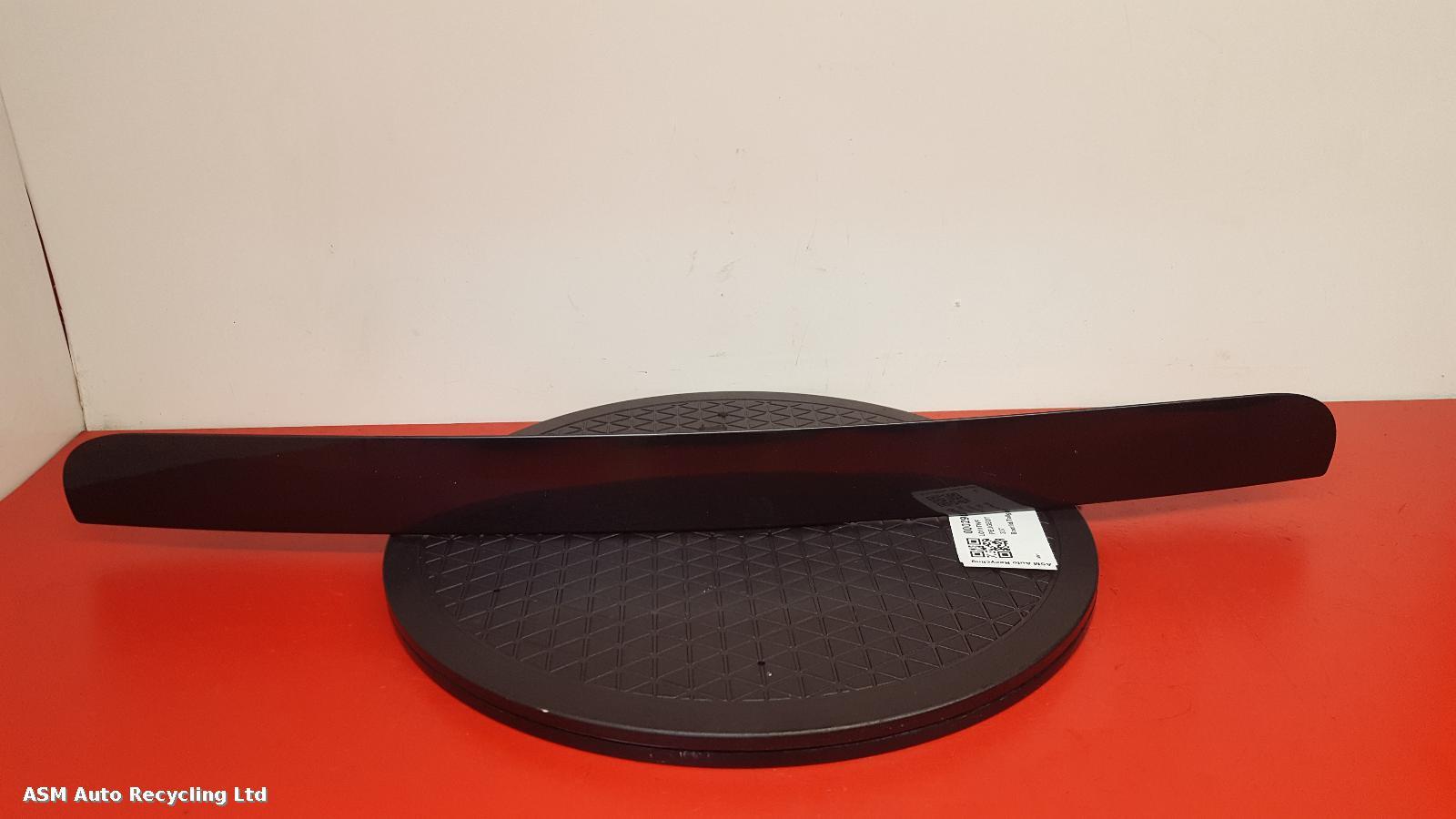 View Auto part Tailgate Handle Peugeot 207 2011