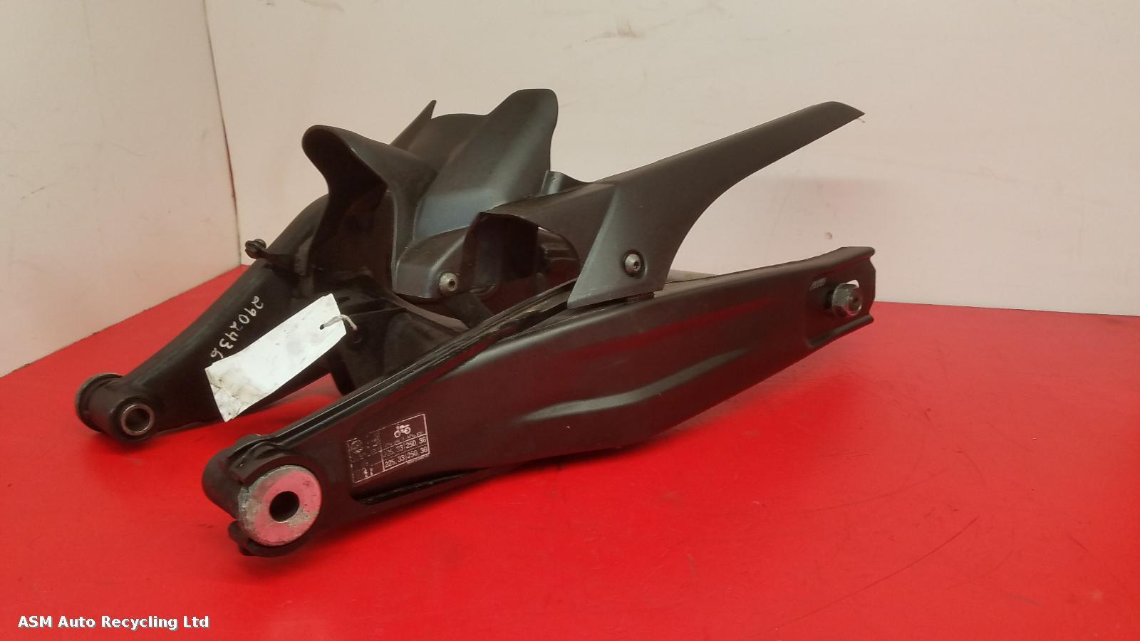 View Auto part Swing Arm Yamaha Mt-07  2021
