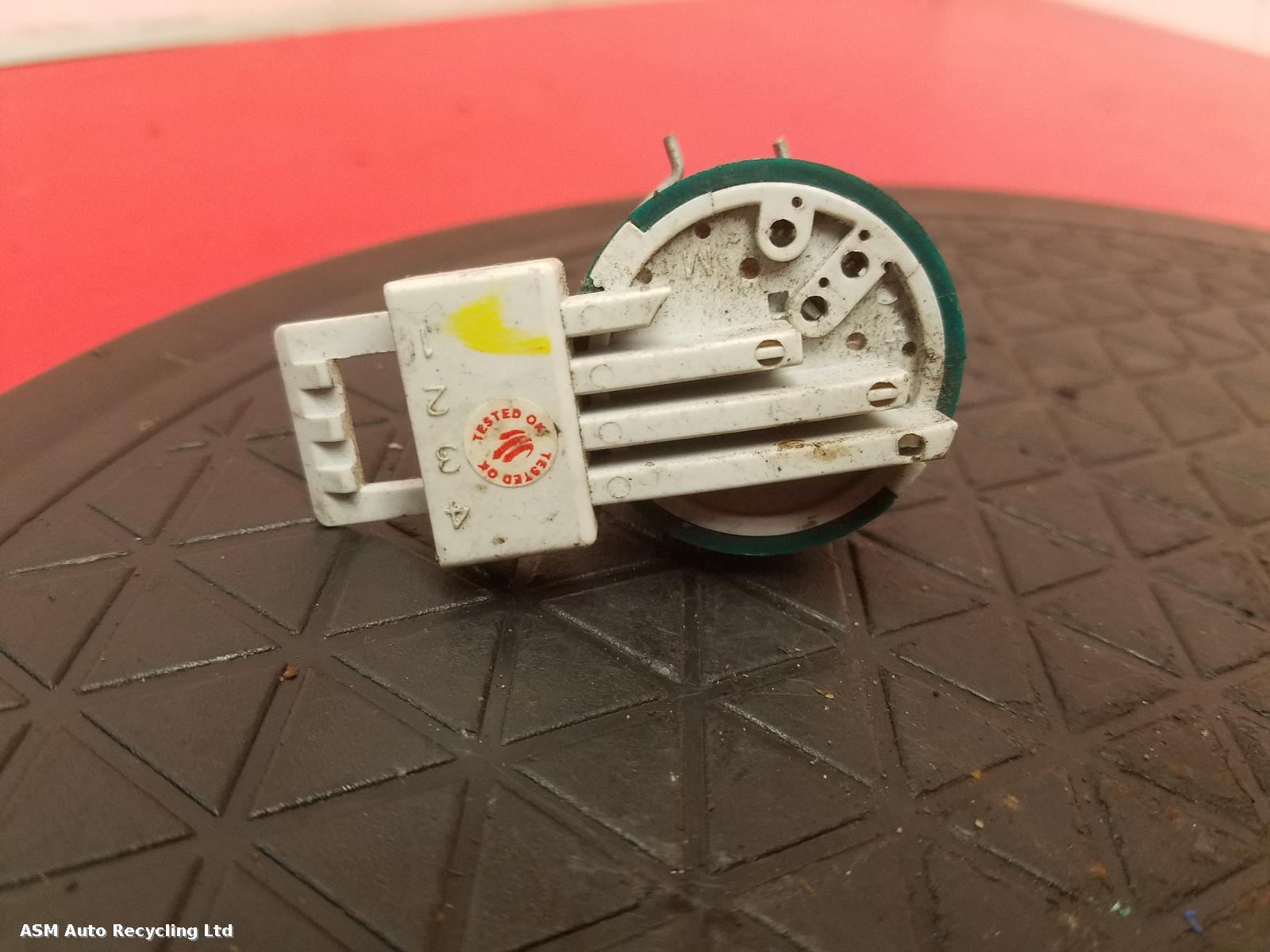 View Auto part Ignition W/Key Piaggio Vespa 2017