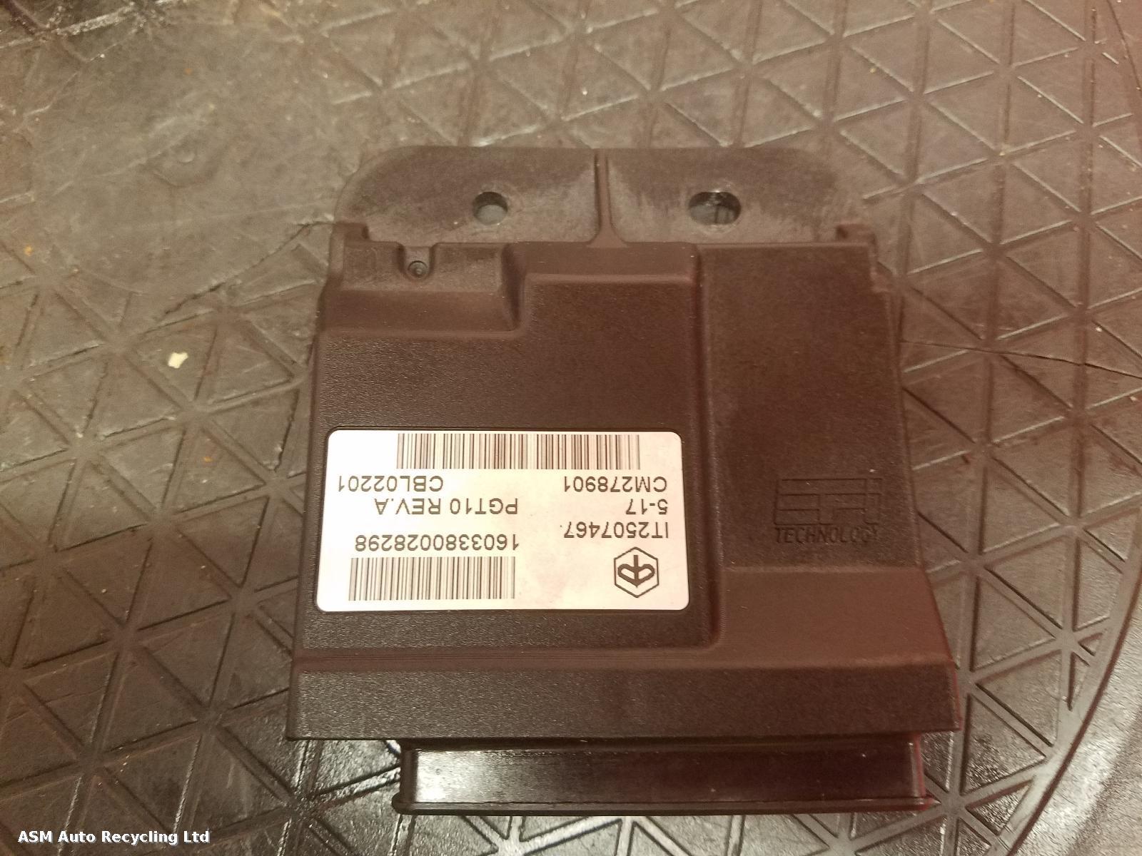 View Auto part Ignition W/Key Piaggio Vespa 2017