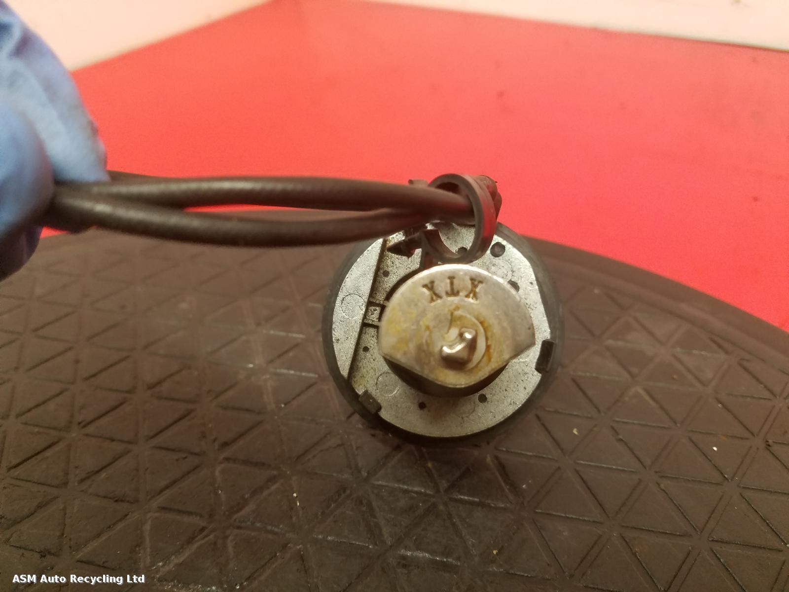 View Auto part Ignition W/Key Piaggio Vespa 2017