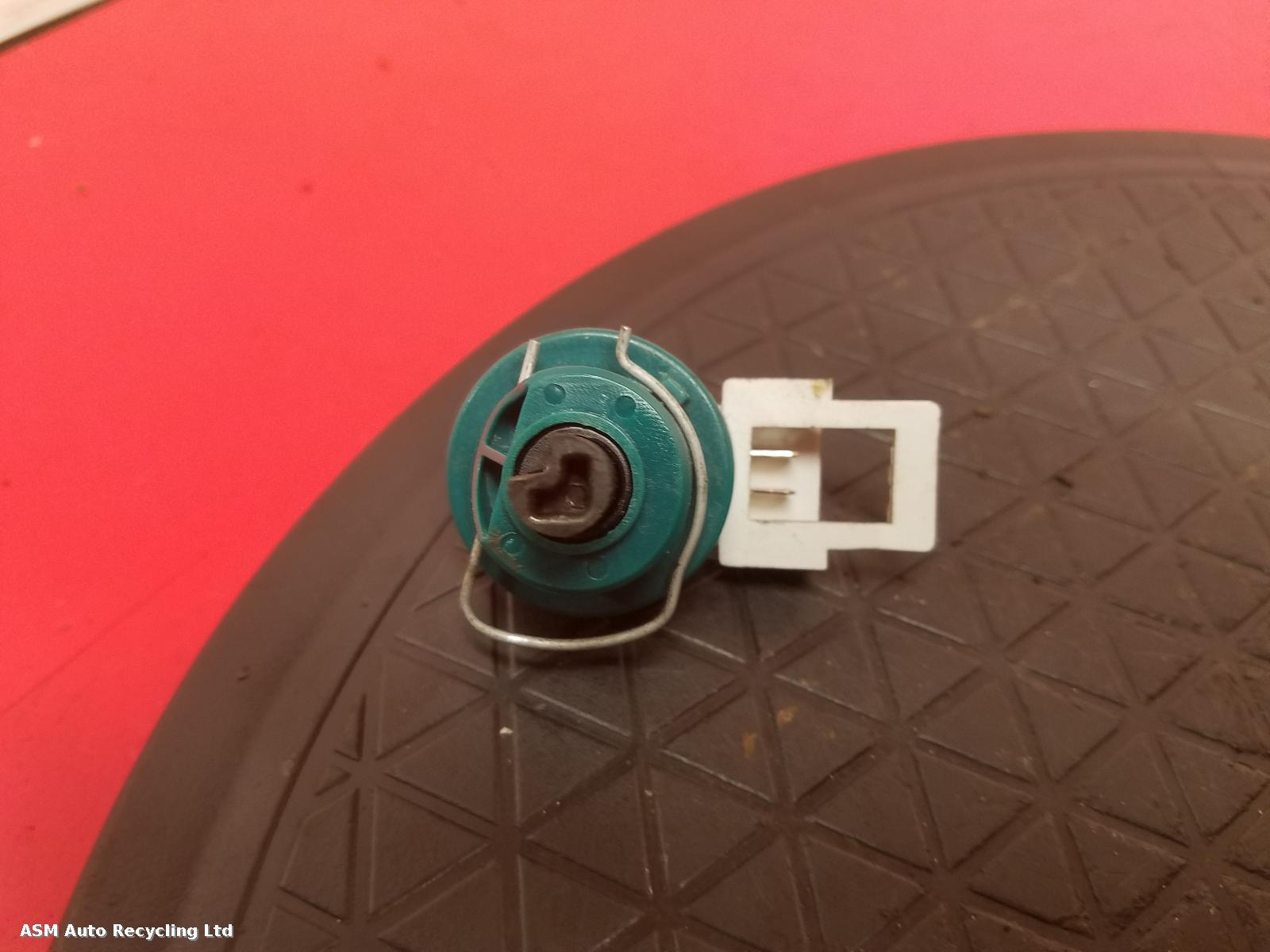 View Auto part Ignition W/Key Piaggio Vespa 2017