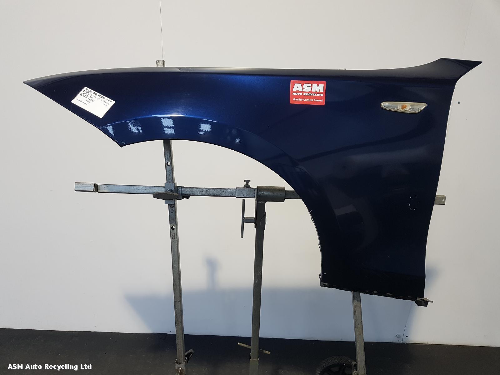 View Auto part L Wing Bmw 1 Series 2011