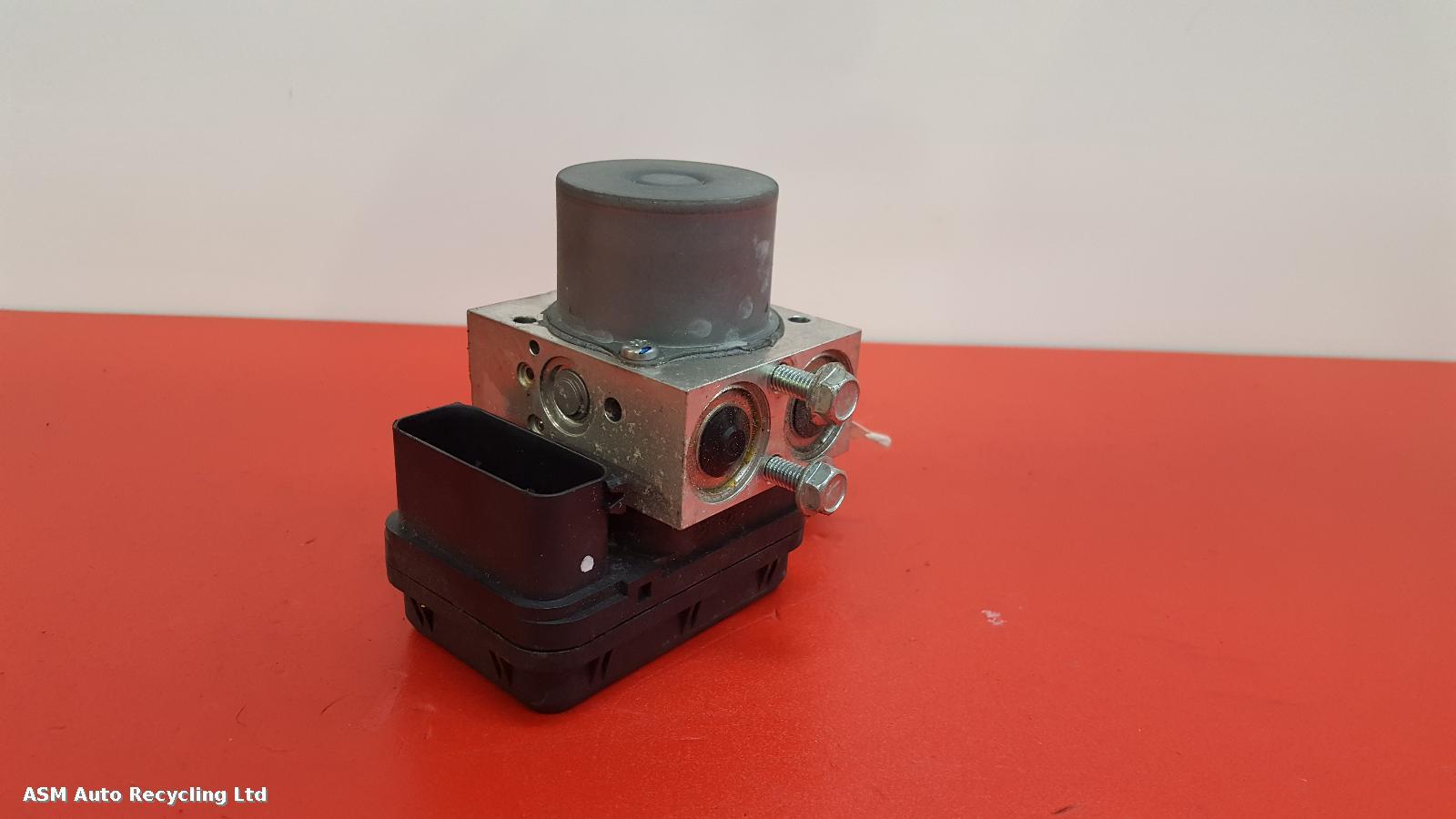 View Auto part ABS Pump/Modulator Yamaha X-max 300 2017