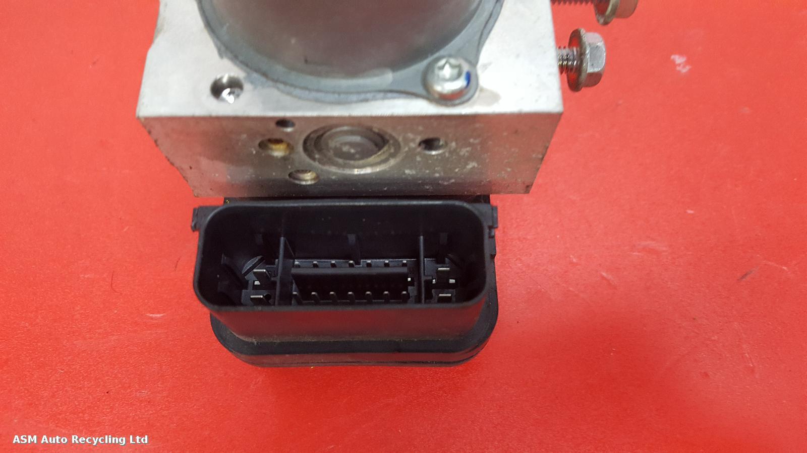 View Auto part ABS Pump/Modulator Yamaha X-max 300 2017