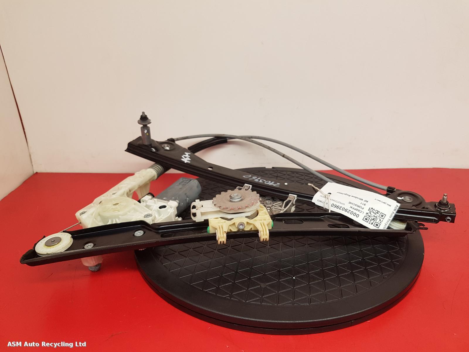 View Auto part RF Window Regulator Porsche 911 2018