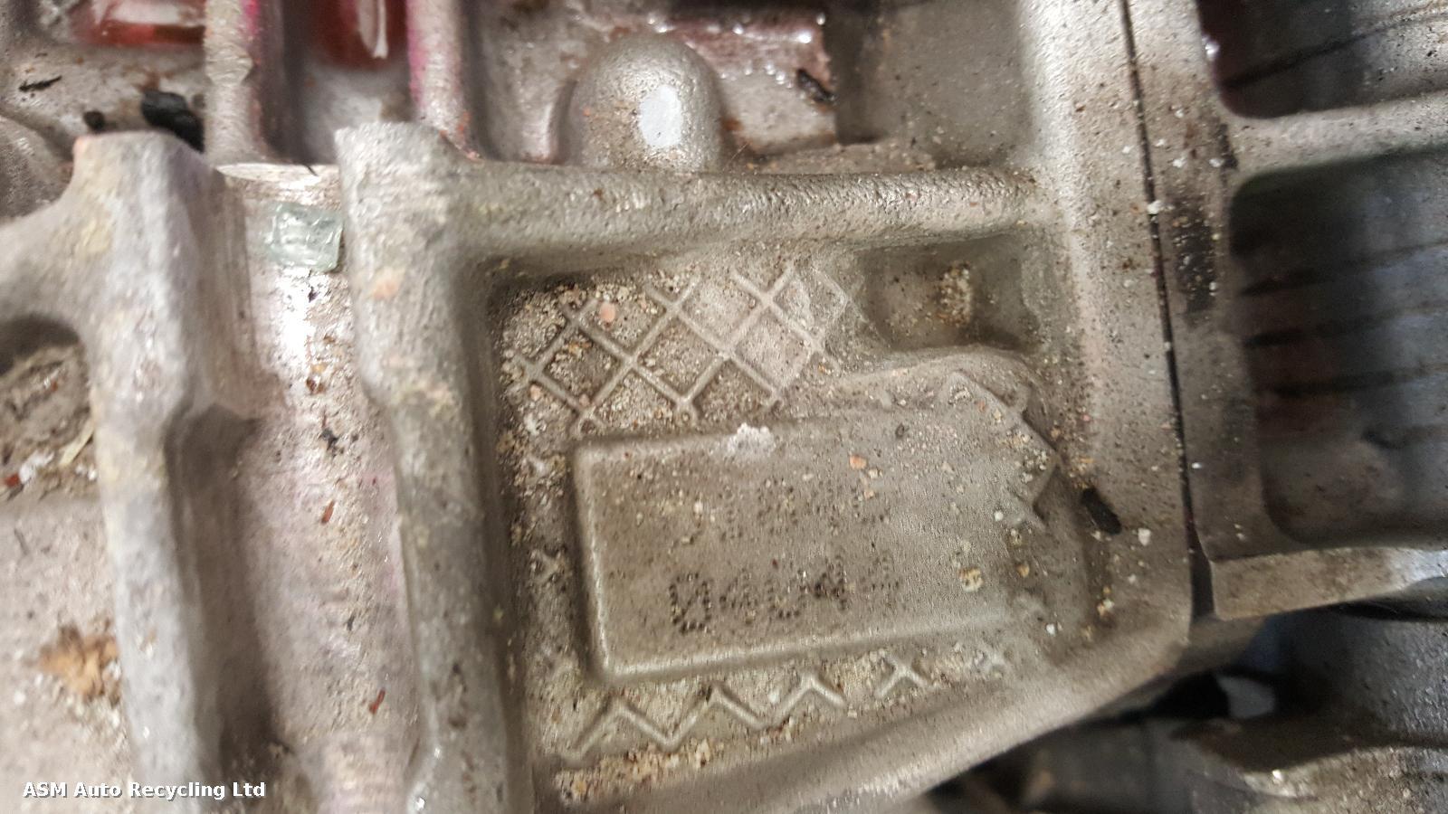 View Auto part Engine Porsche 911 2018