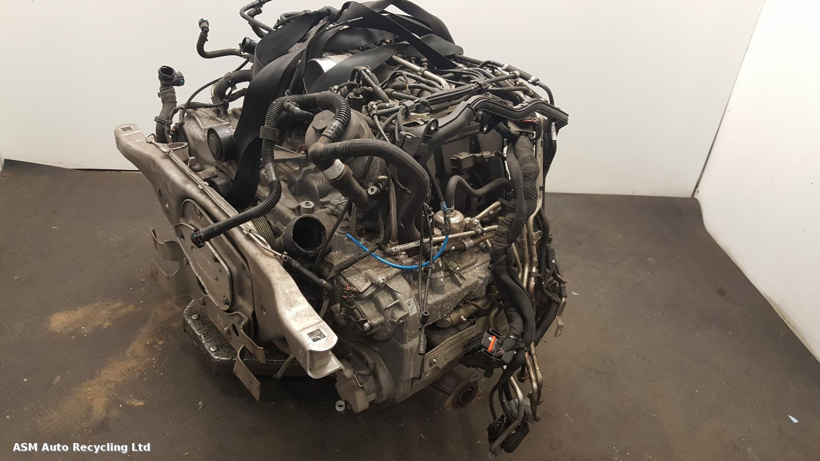 View Auto part Engine Porsche 911 2018