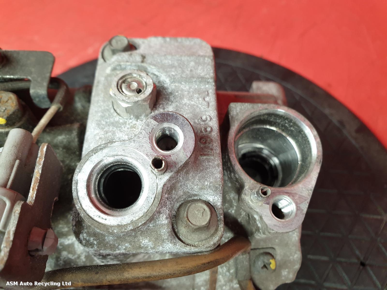 View Auto part Compressor Mercedes E Class 2015