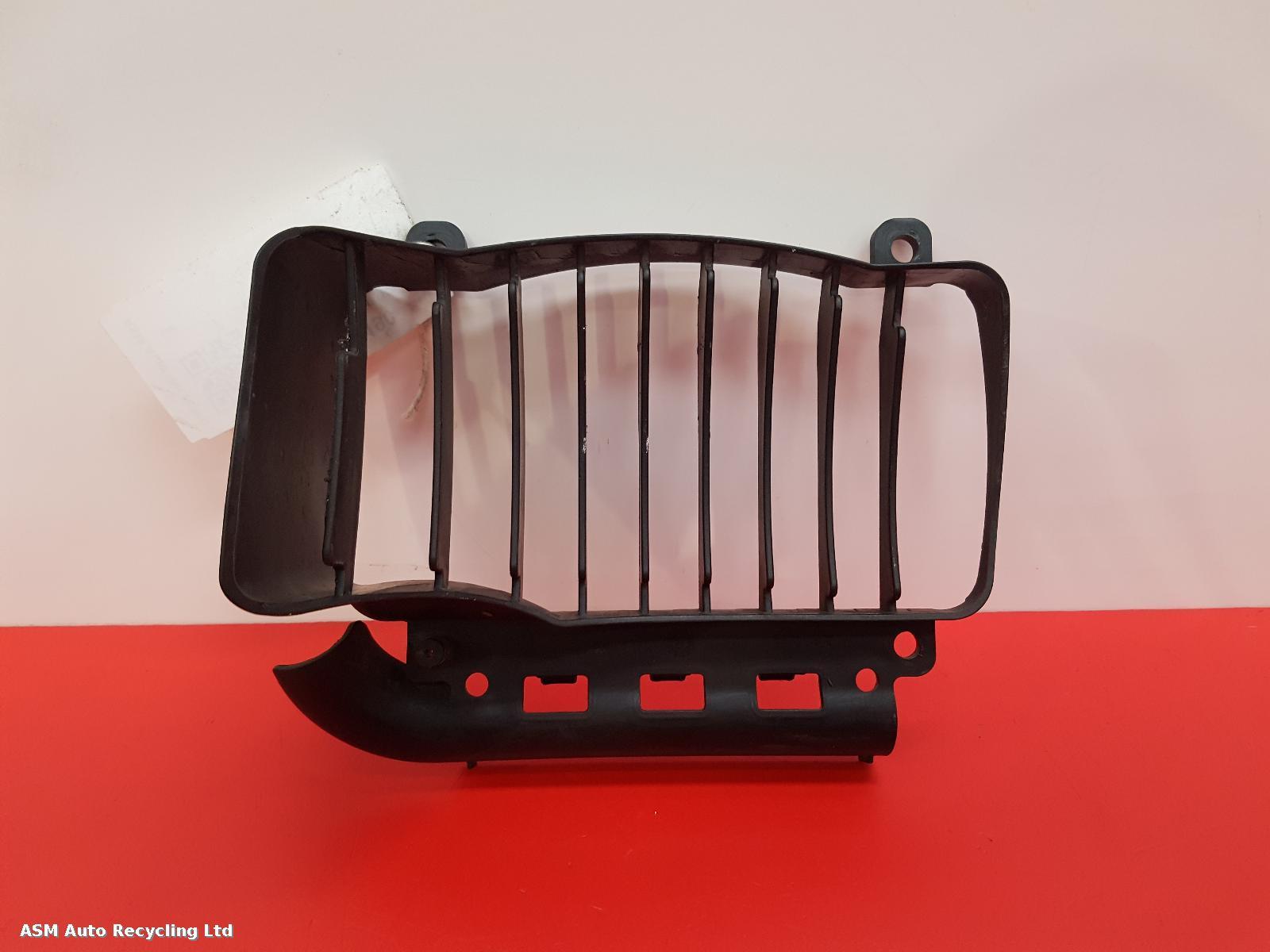View Auto part FRONT AIR GUIDE Piaggio Vespa Gts 125 2004