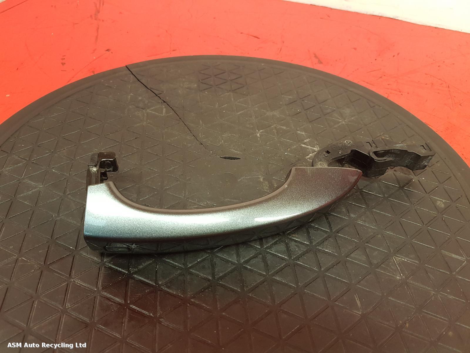 View Auto part Door Handle Audi A6 2014
