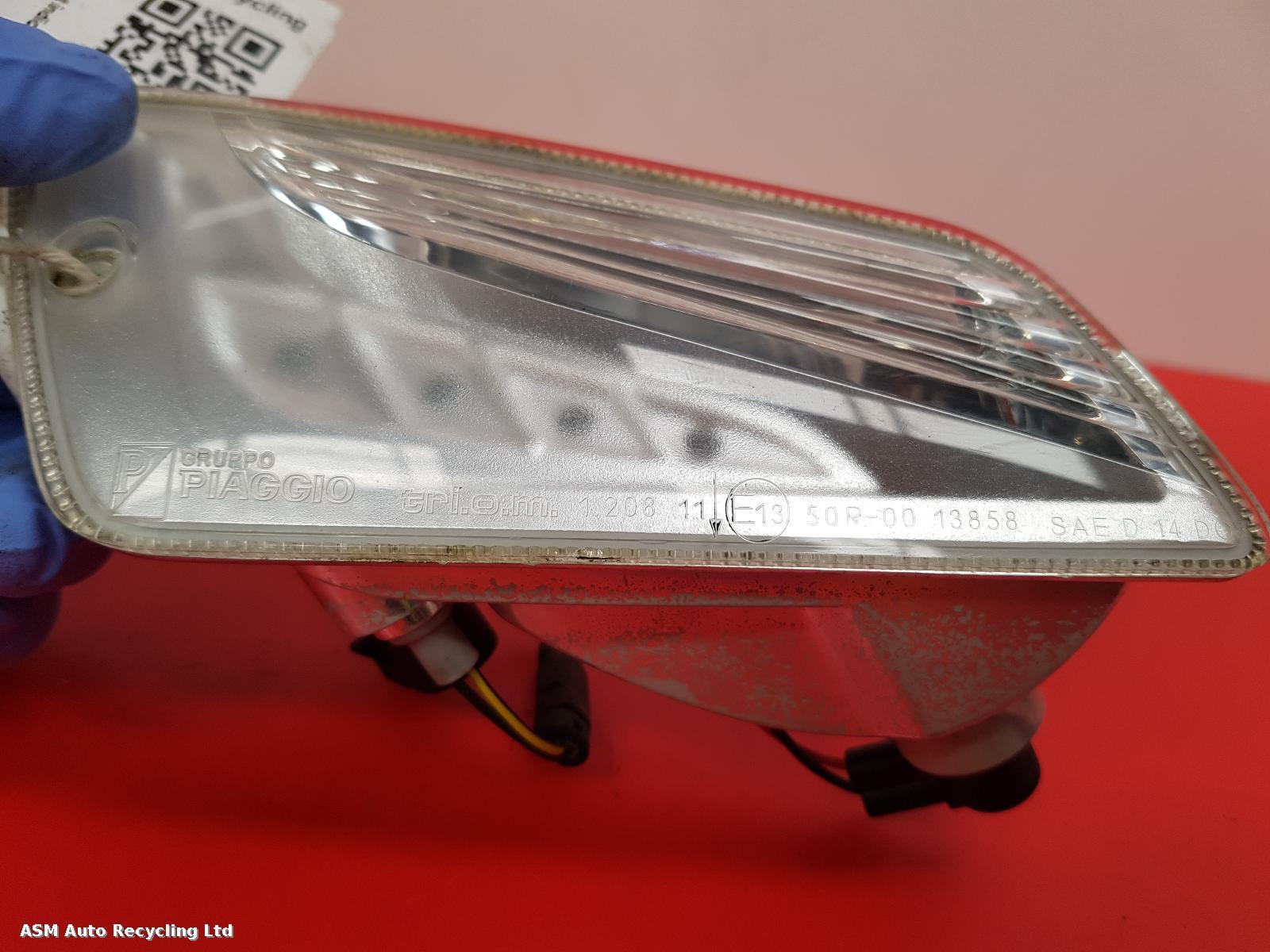 View Auto part Misc Piaggio Vespa Gts 125 2004