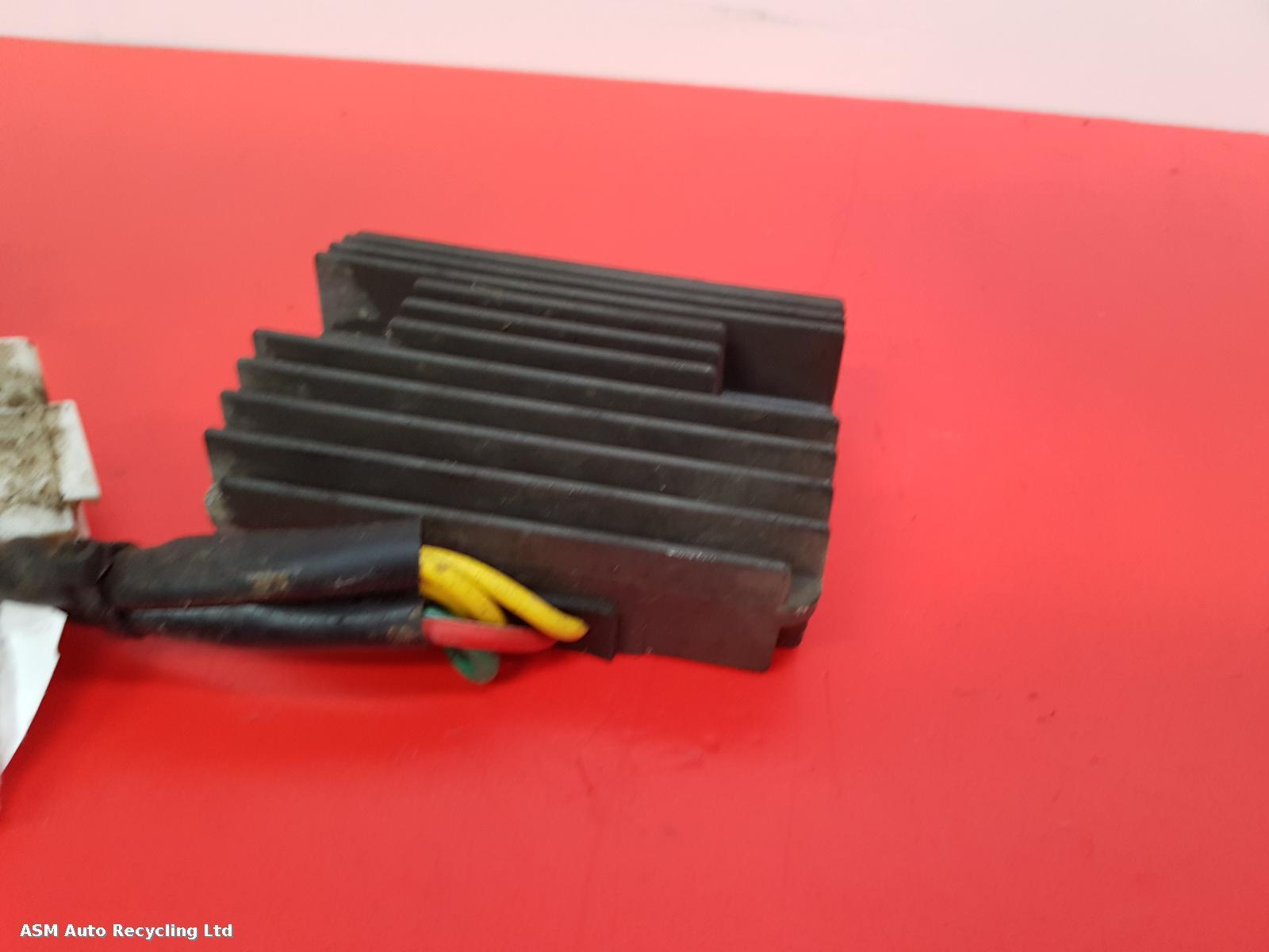 View Auto part Misc Piaggio Vespa Gts 125 2004