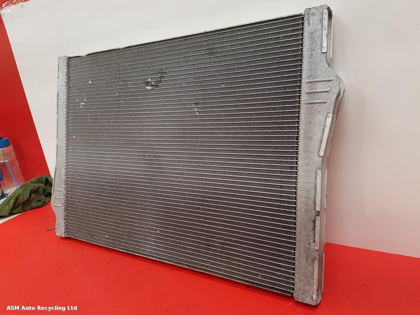 View Auto part Radiator Bmw X5 2016