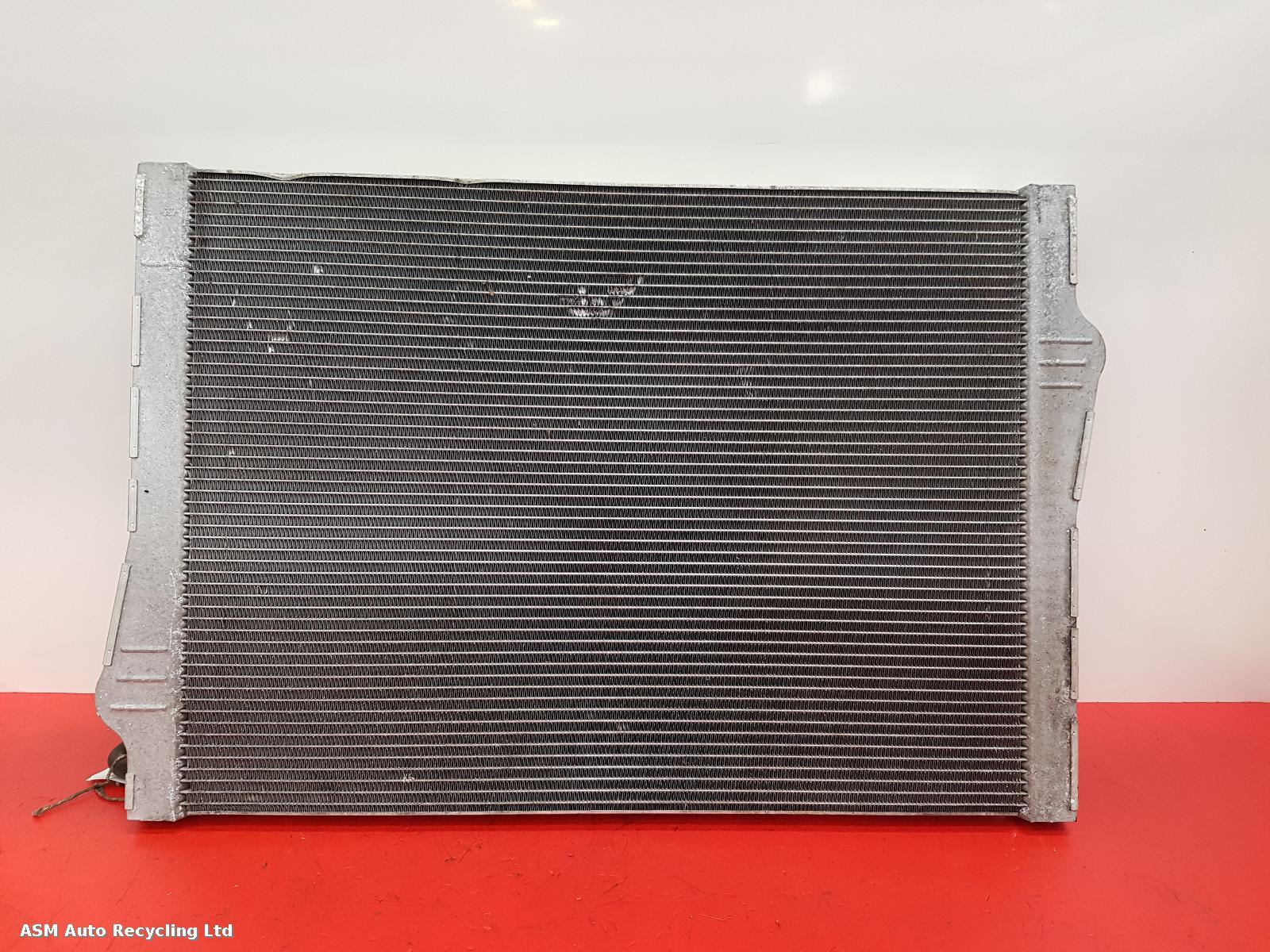 View Auto part Radiator Bmw X5 2016