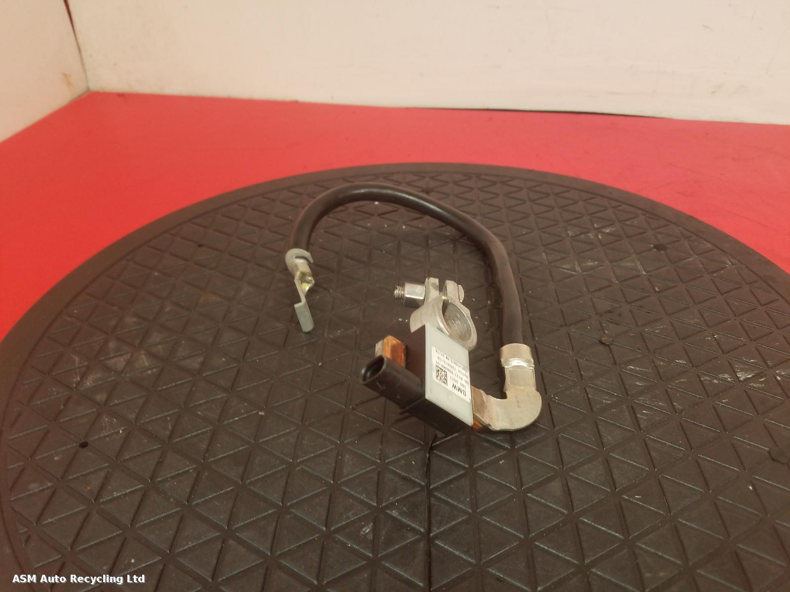 View Auto part Battery Terminal Bmw X5 2016