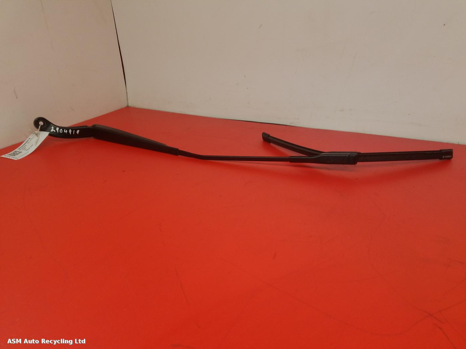 View Auto part Wiper Arm Audi A3 2016