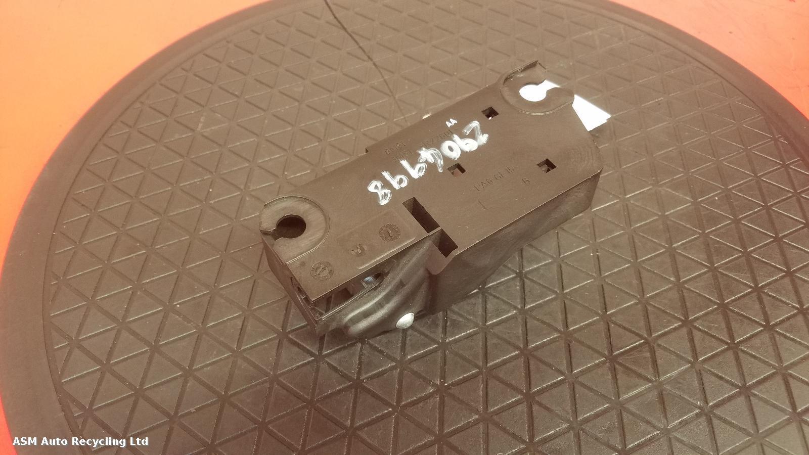 View Auto part Door Handle Ford Focus 2010