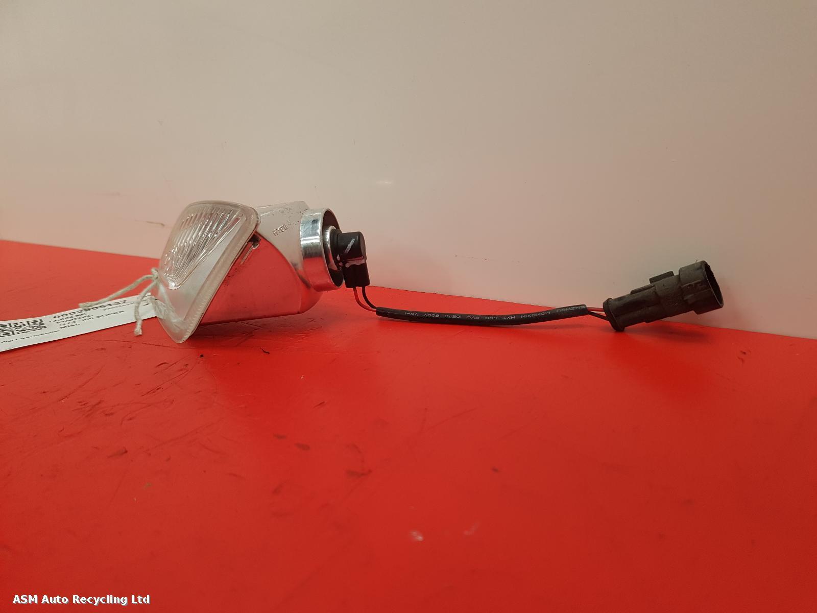 View Auto part R Indicator Light Piaggio Gts 300 Super 2018