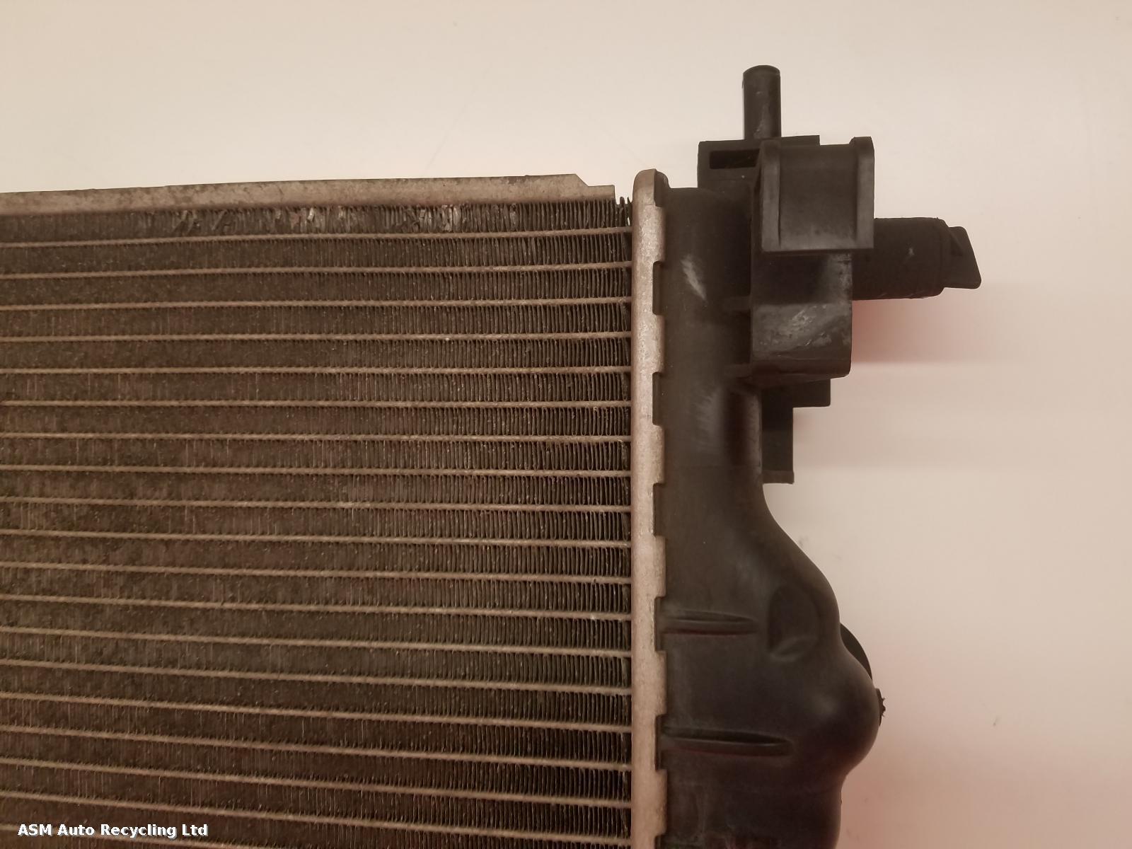 View Auto part Radiator Vauxhall Astra 2012